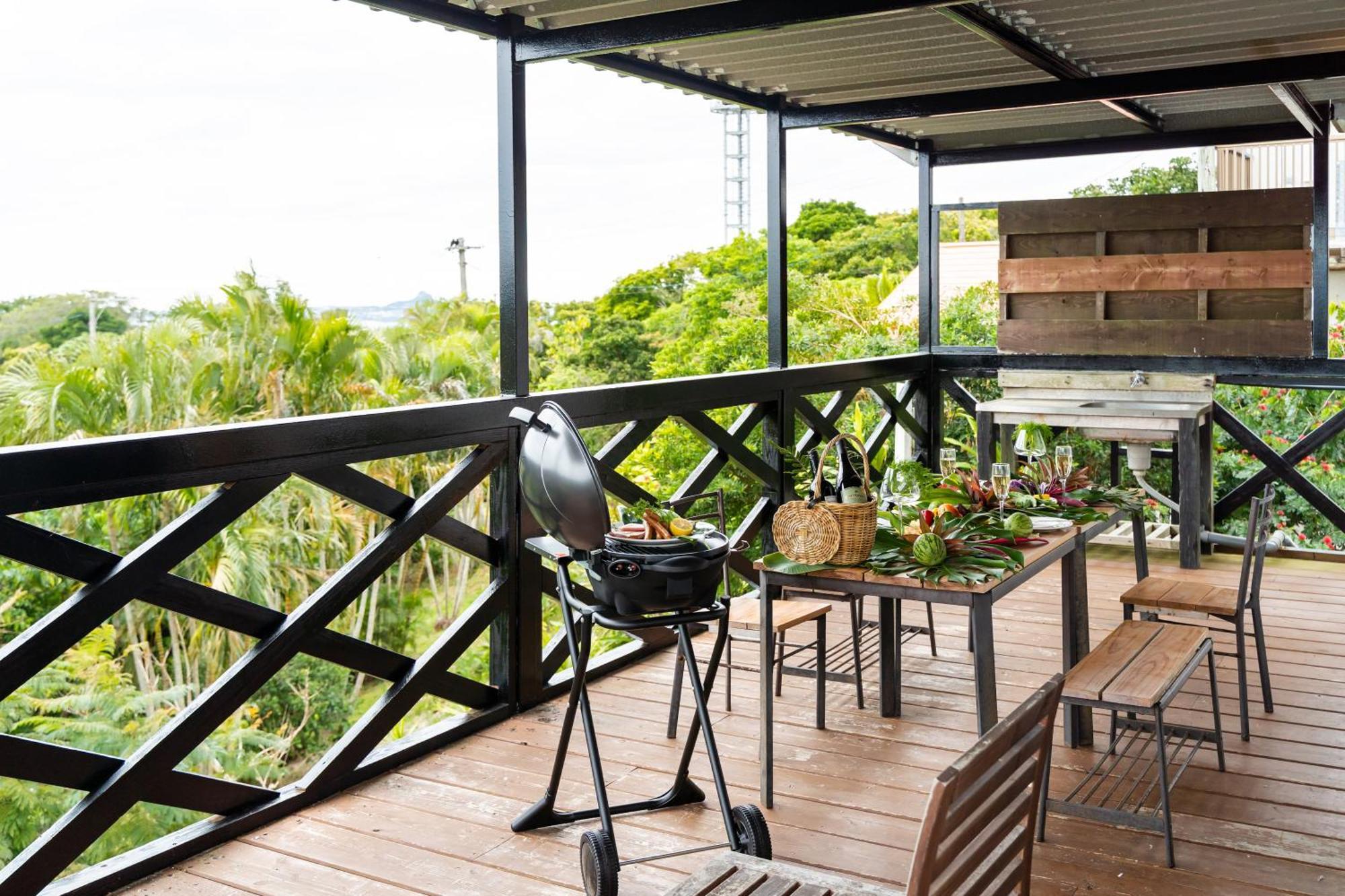 Mambo Hostel Okinawa Мотобу Экстерьер фото