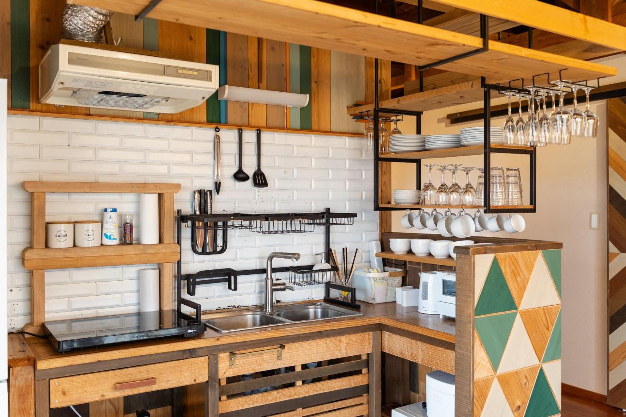 Mambo Hostel Okinawa Мотобу Экстерьер фото