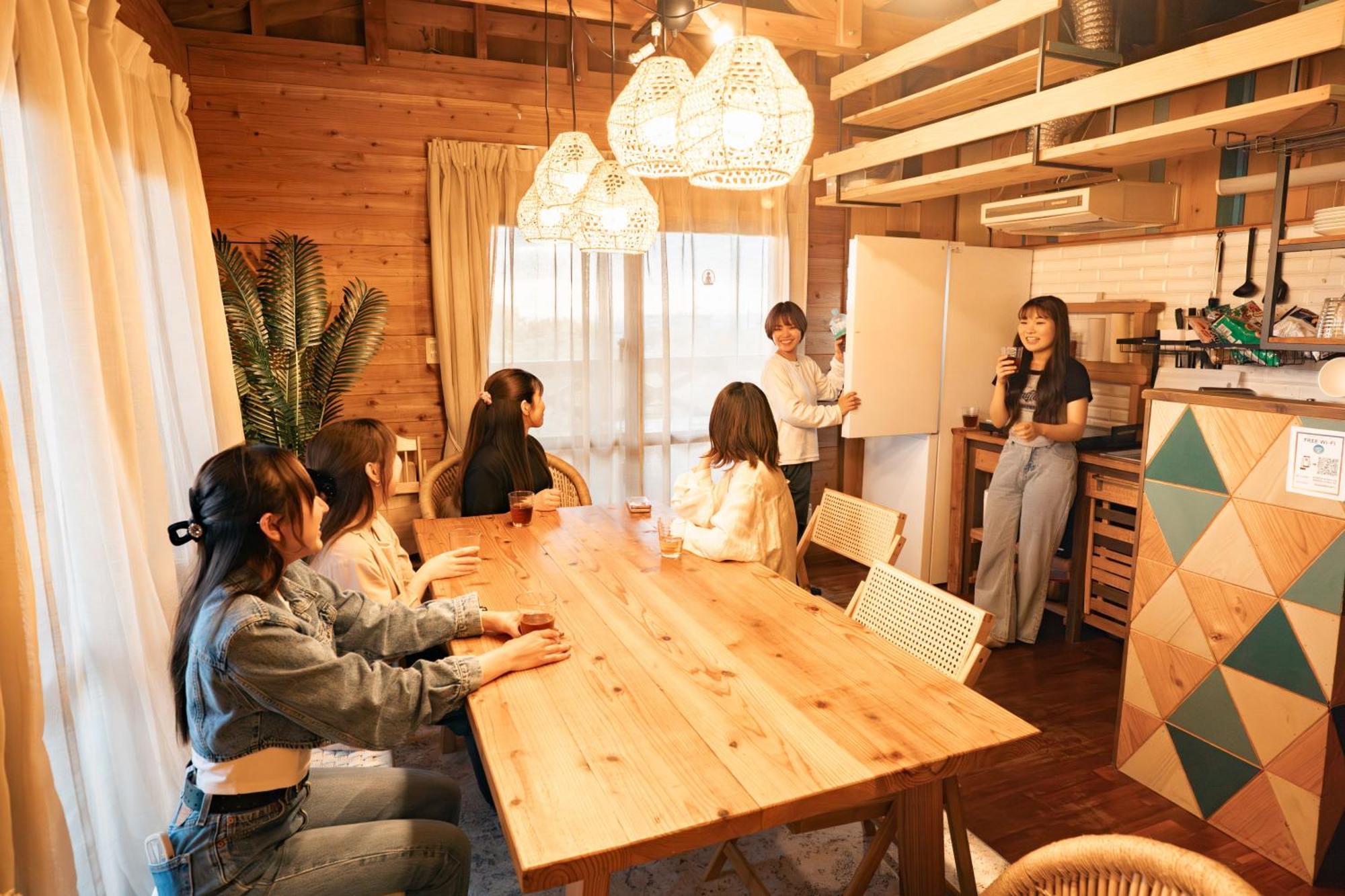 Mambo Hostel Okinawa Мотобу Экстерьер фото